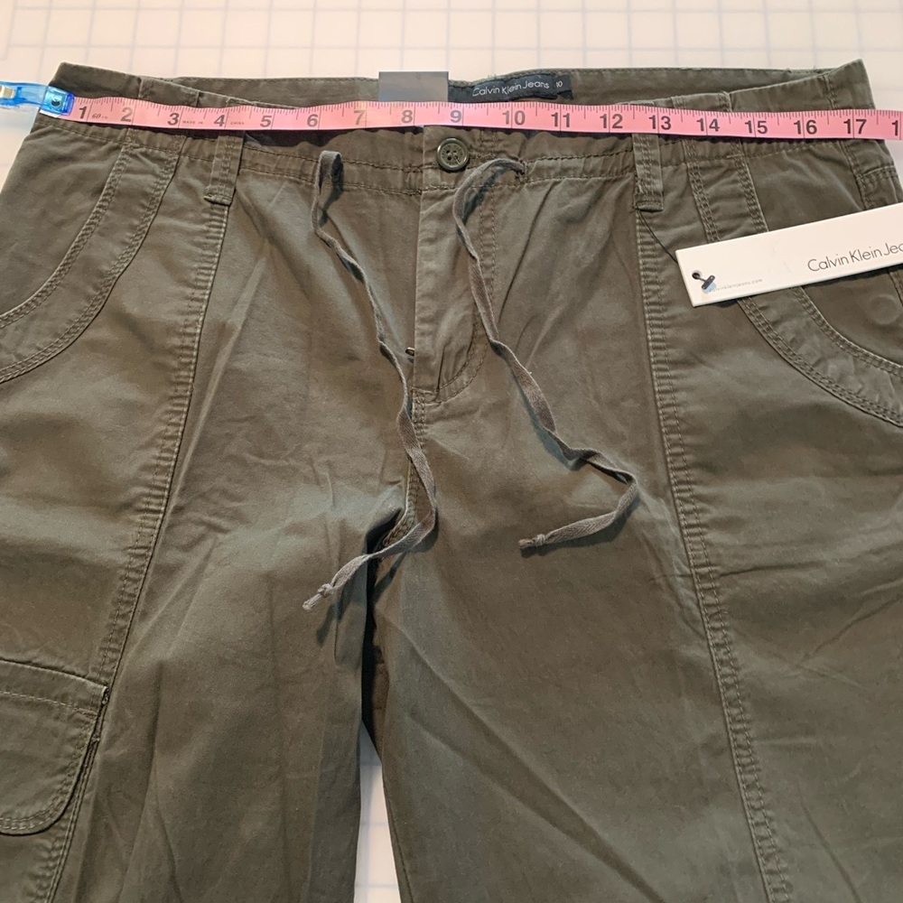Calvin Klein Women’s Cargo Pants, Size 10, Color Black Olive - Picture 4 of 11